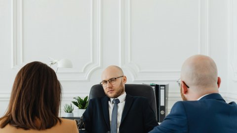 Arabuluculuk Toplantısına Katılmalı Mıyım? Ücreti Kim Öder?